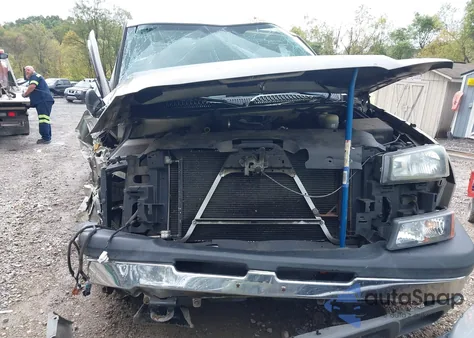 2005 Chevrolet Silverado 1500 Work Truck from USA, damaged, VIN 1GCEC14X15Z302412